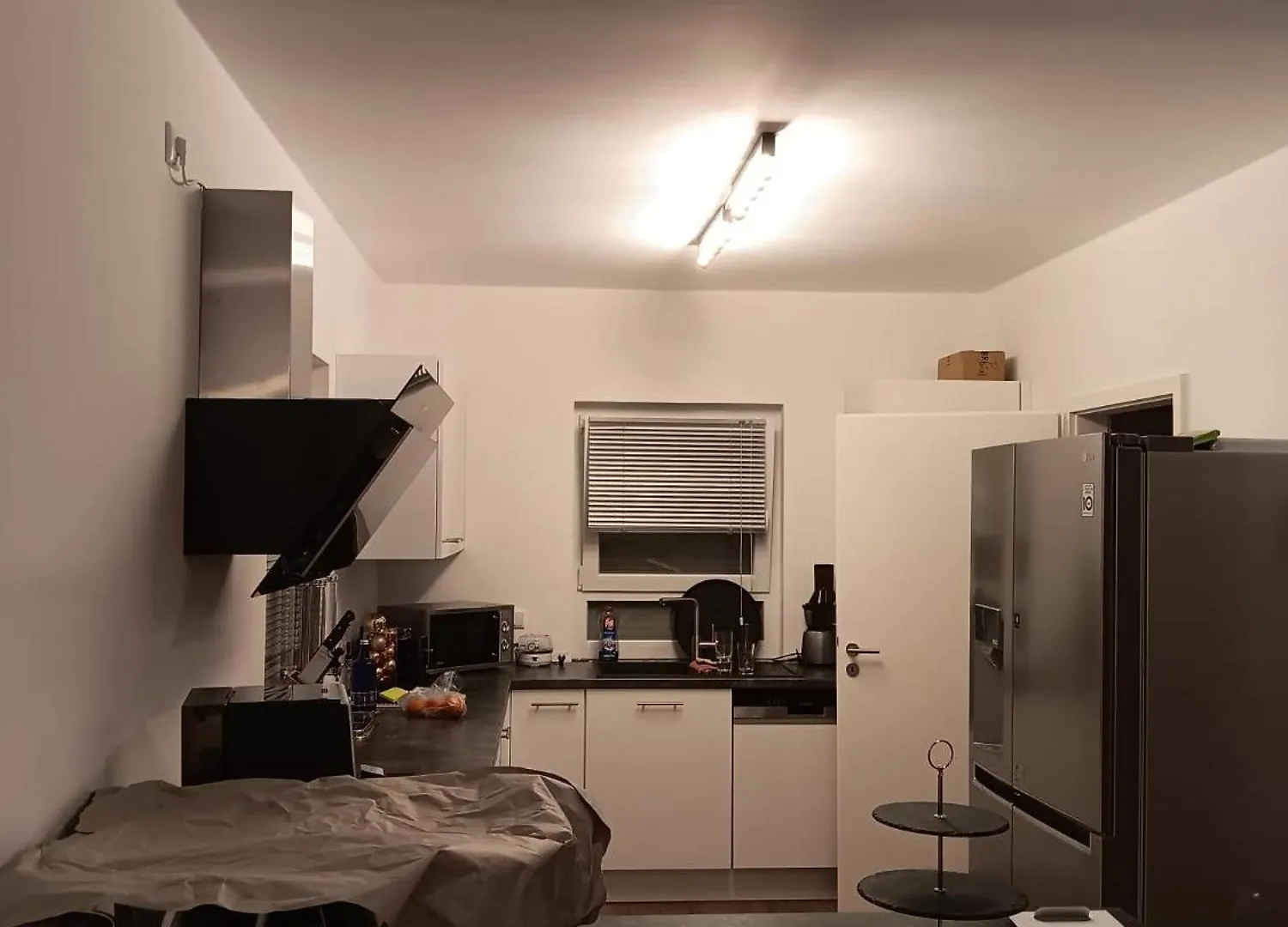 Zimmer Mit Gemeinschaftsbad In Muenchen Мюнхен